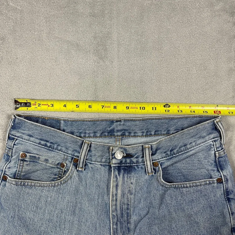 Levi's 505 Jeans‎ Mens 34(32)x36(34) Light Wash Blue Straight Leg Regular Fit